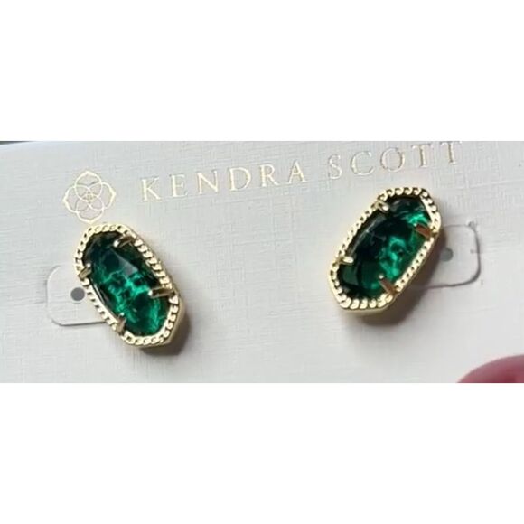Kendra Scott NEW Ellie emerald green studs earrings gold trim - Picture 3 of 6